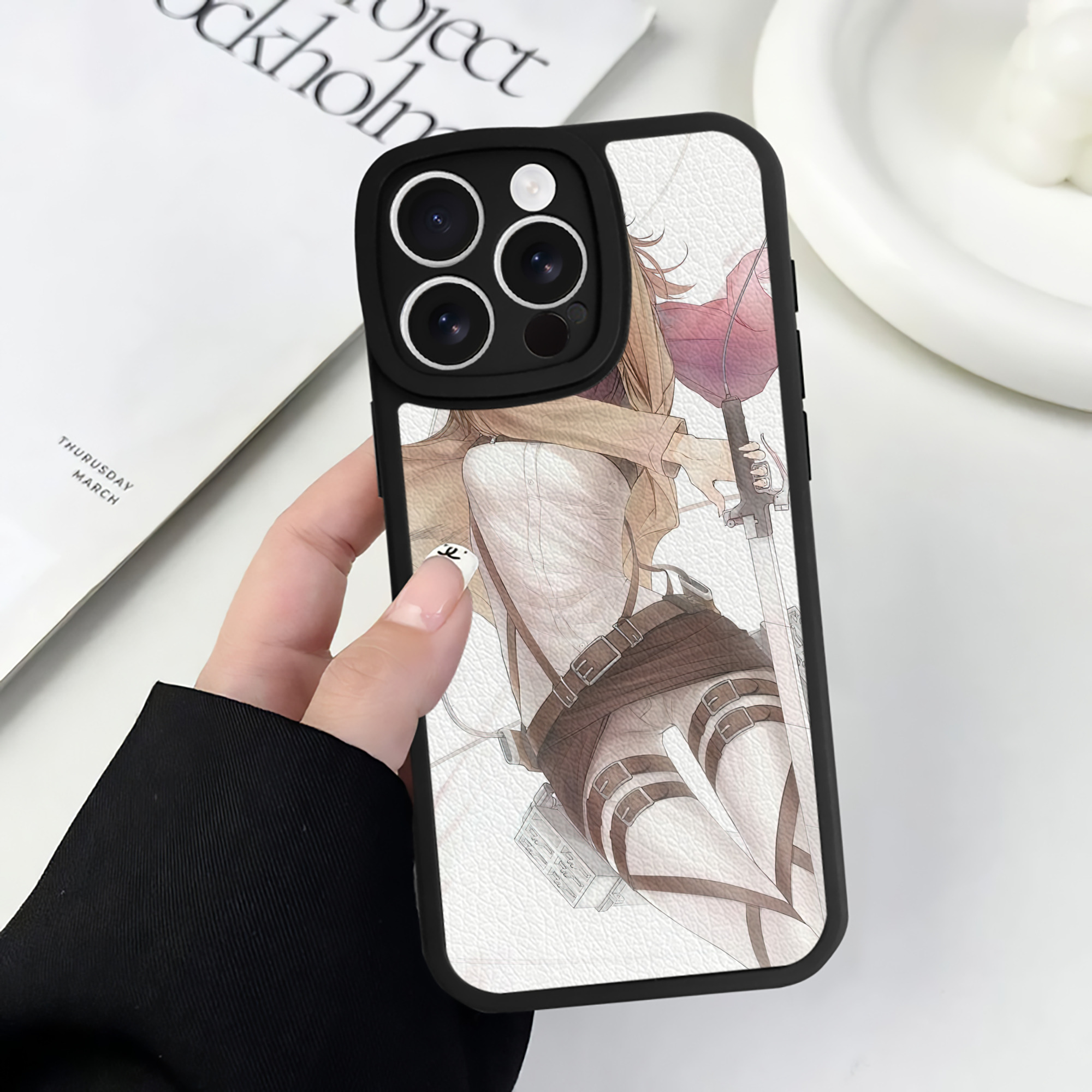 （画像用） 進撃の巨人 Attack on Titan 【iPhone 16シリーズ対応】シリコンスマホケース（レザー調） 材質：シリコン